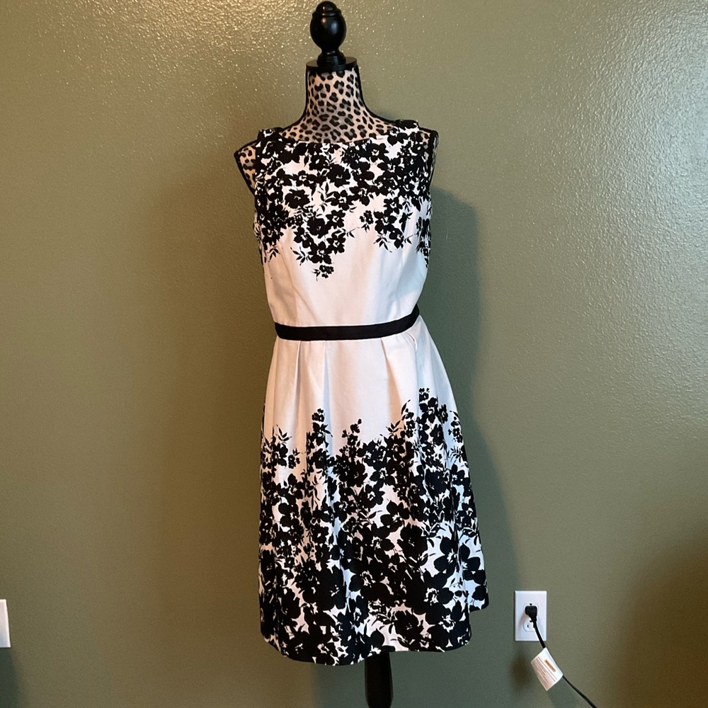 American Living. Knee Length Dress